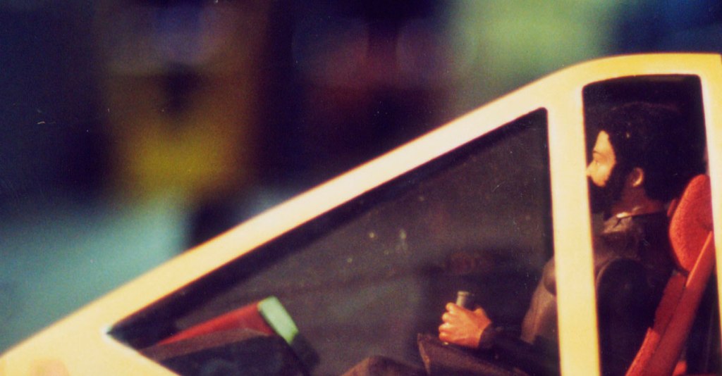 Profile view detail of the workbee filming miniature.